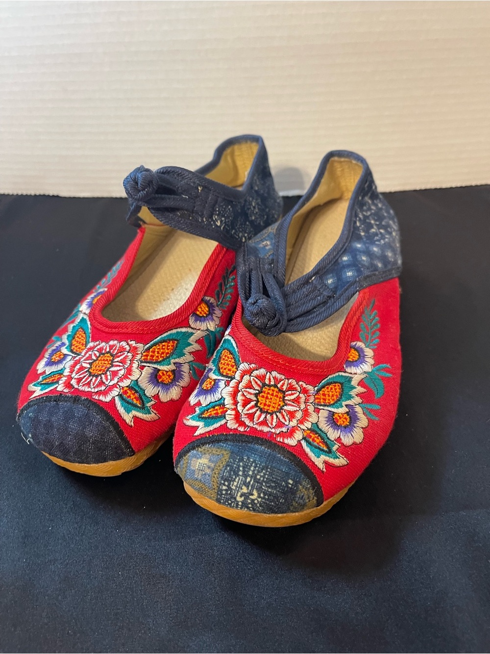 Embroidered Red Floral Mary Jane Slippers with Blue Accents